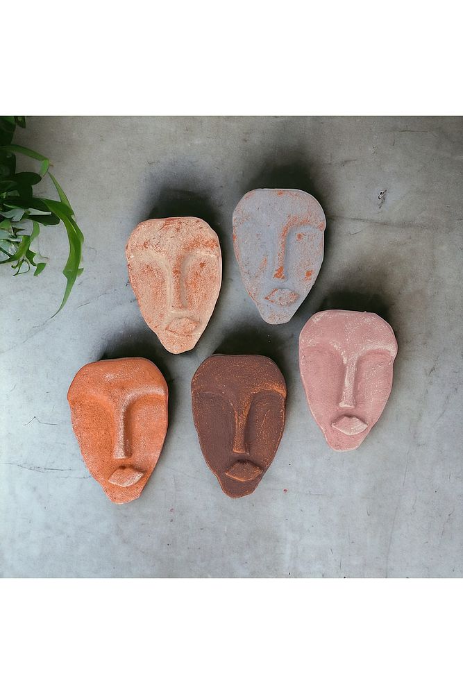 El Yapımı Taş Heykel Soyut Yüz Maske 5'li Set, Modern Eskitme Soyut Duvar Dekoru