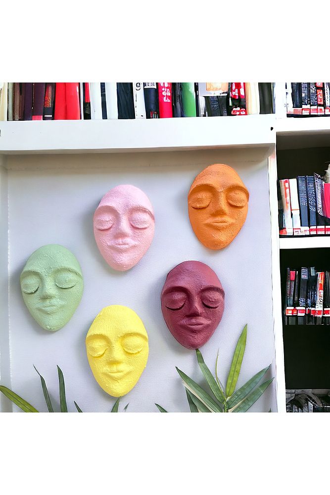 El Yapımı Duvar Maskları 5'li Set, Canlı Renklerle Boyalı Sakin Yüz Maskeleri, Duvar Dekor Objesi