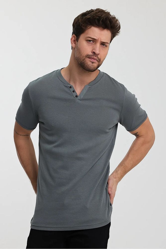 Erkek Rahat Kalıp Patlı Düğmeli Likralı Bisiklet Yaka Pamuklu T-shirt