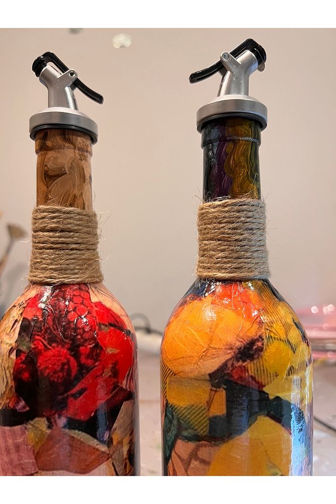 Renkli Kadın Desenli 750 ml Zeytinyağı Sıvıyağ Şişesi Yağdanlık Yağlık Sirkelik Sosluk 2'li Set