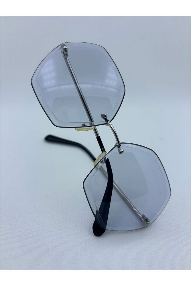Eyewear lazer kesim bizote cam UV400 korumalı güneş gözlüğü La boom Miranda 003