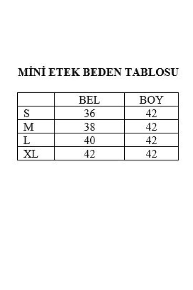 Kadın Kemerli Pileli Mini Şort Etek