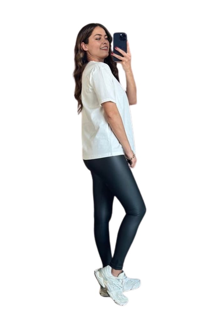 Kadın Bisiklet Yaka Bol Kesim %100 Pamuk Önü Ayıcıklı T-Shirt