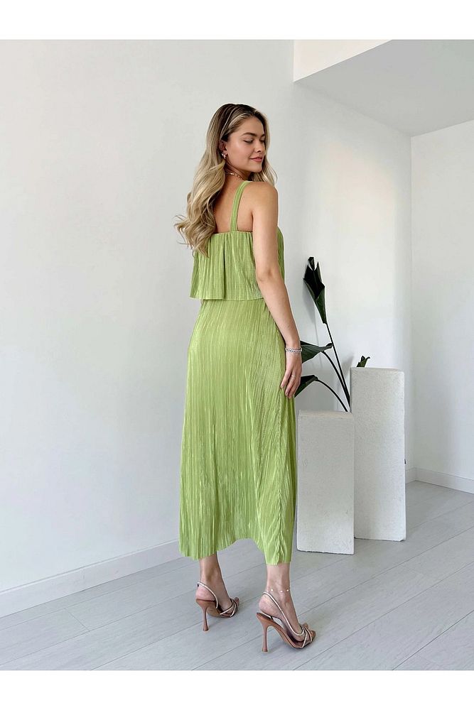 Likralı Astarlı Askılı Pliseli Şal Yaka Beli Lastikli Elbise