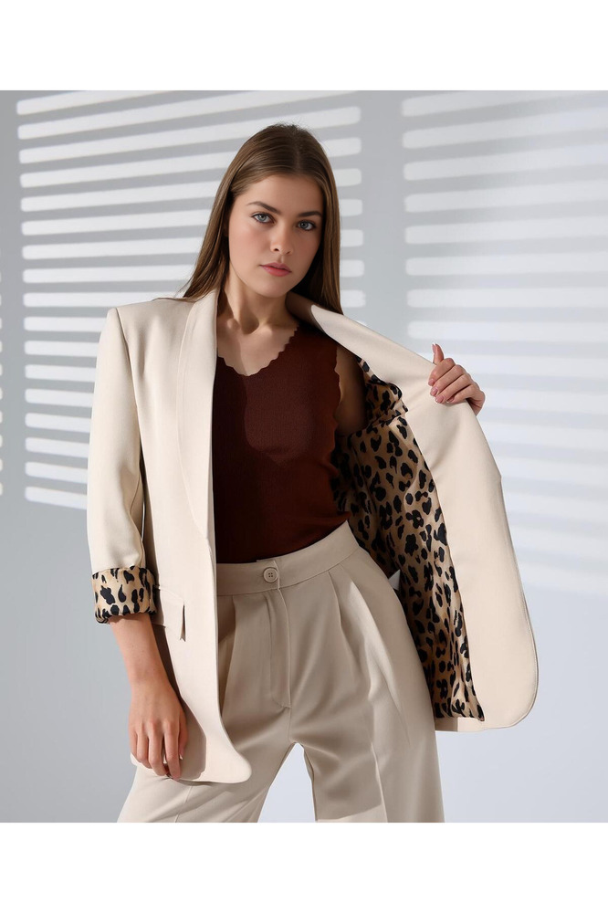 Kadın Normal Kalıp İçi Leopar Desem Hürrem Blazer Ceket