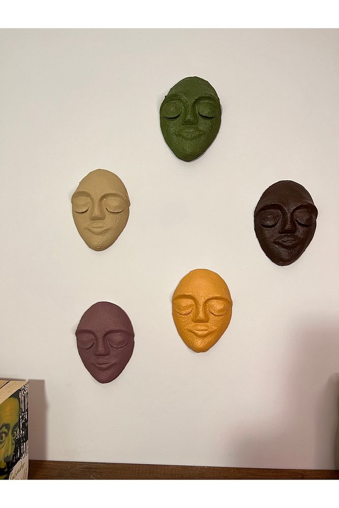 El Yapımı Özel Tasarım Oval Stil Renkli Duvar Maskları 5'li Set Sarı- Yeşil- Kahverengi Tonları