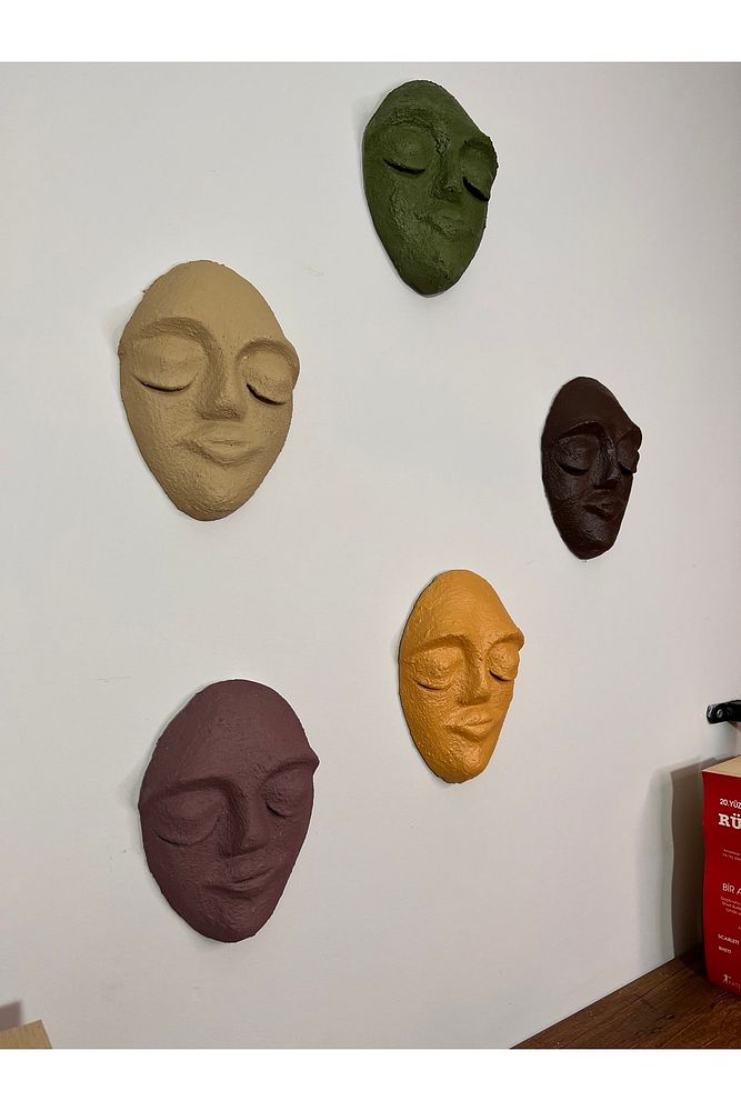 El Yapımı Özel Tasarım Oval Stil Renkli Duvar Maskları 5'li Set Sarı- Yeşil- Kahverengi Tonları