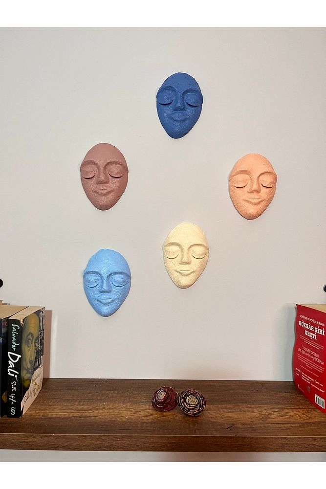 El Yapımı Özel Tasarım Duvar Maskları 5'li Set