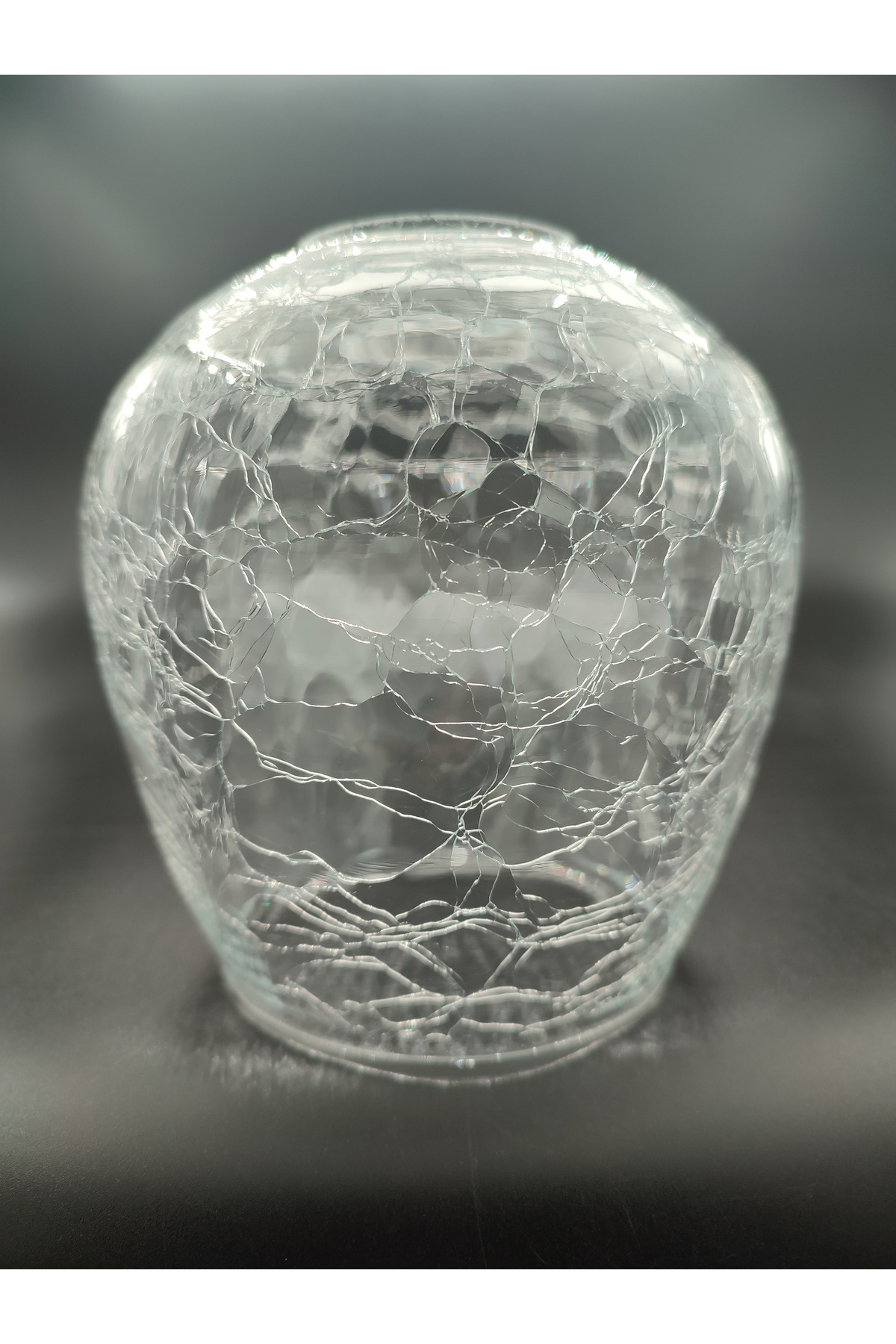 Avize Camı. Şeffaf Renkte.çatlatılmış Desenli. (E.27).normal Ampule Göre.