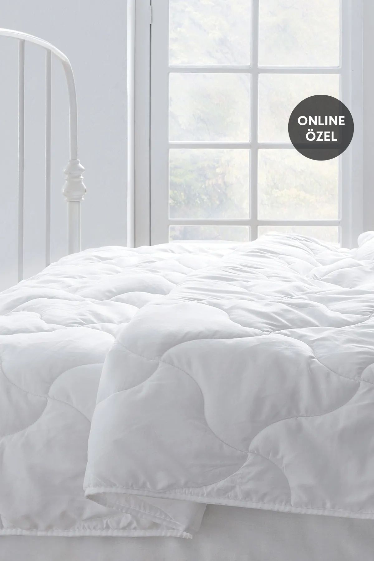 Eco Night Tek Kişilik Yorgan 300 Gr/m2 (155x215)