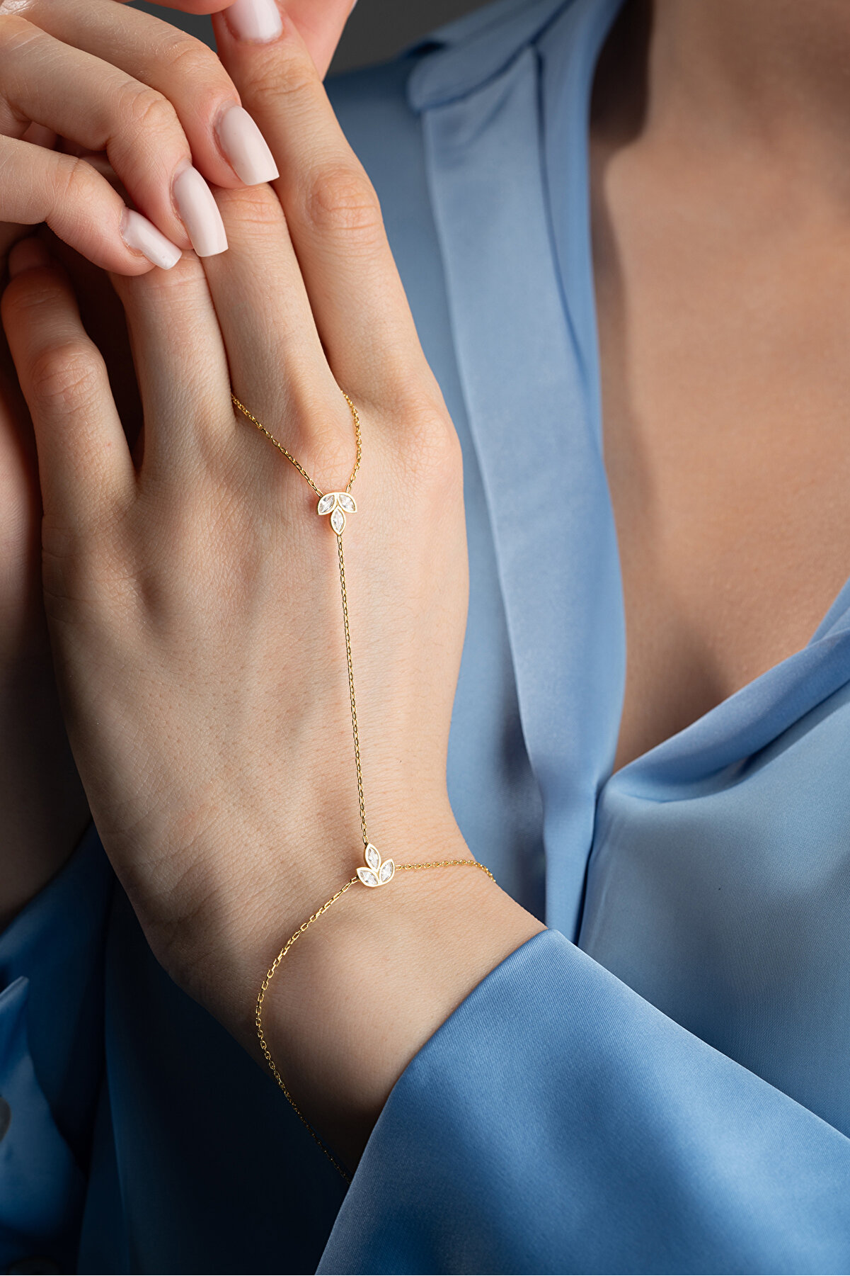 925 Ayar Gümüş Gold Kaplama Lotus Çiçeği Şahmeran Bileklik