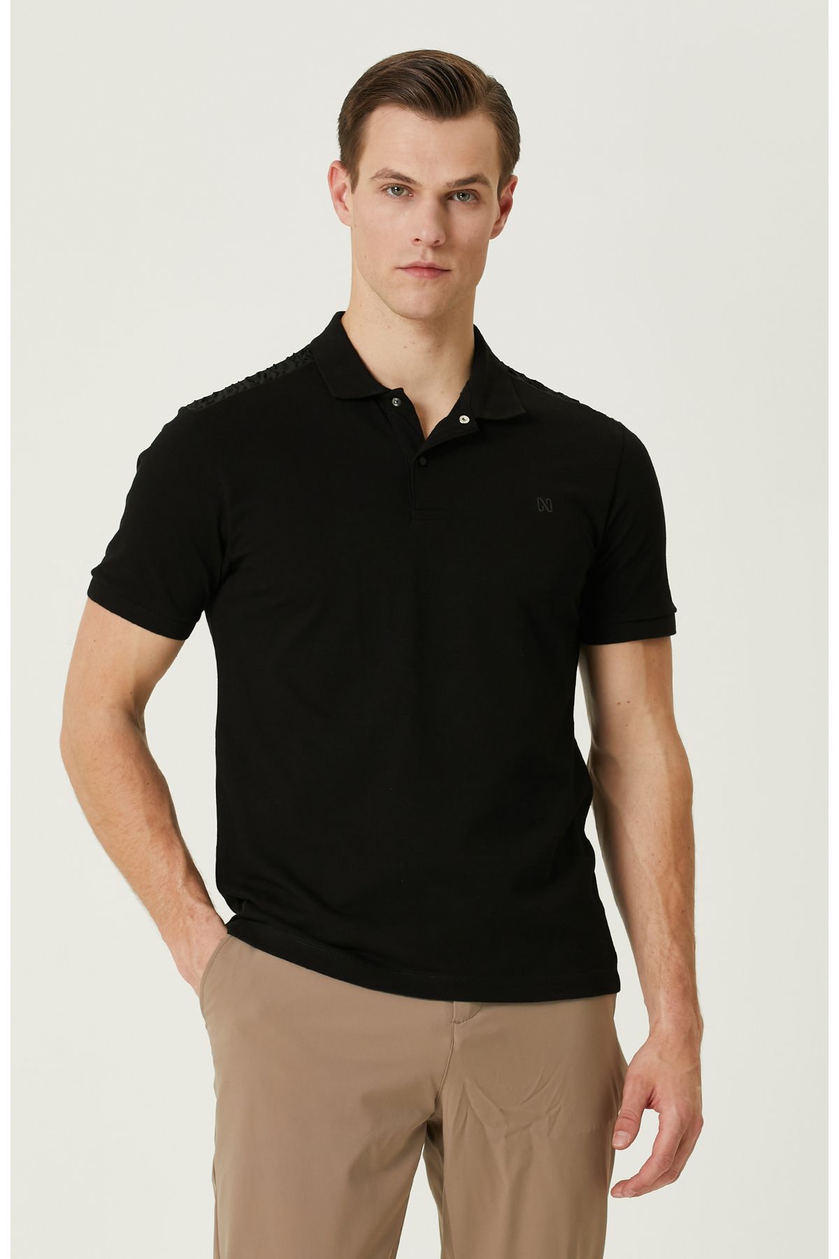 Siyah Polo Yaka T-shirt