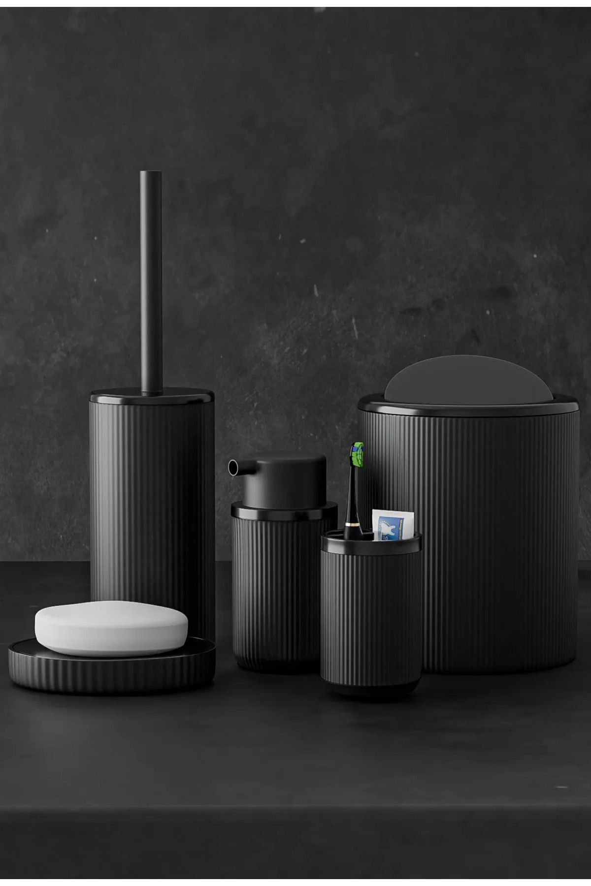 5 Parça Black & Black Banyo Seti Çöp Kovası Diş Fırçalık Sabunluk Fırçalık Seti