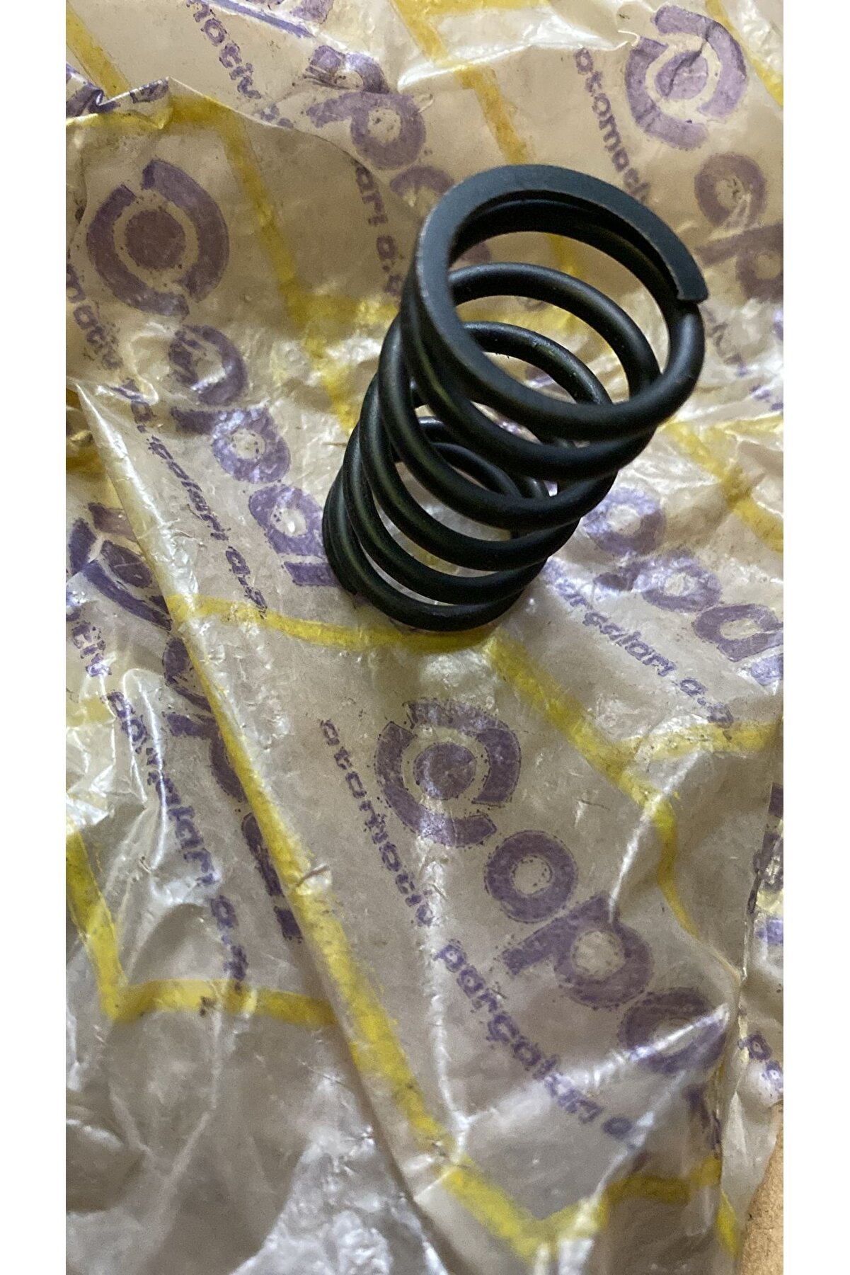 MURAT 124/SERÇE 1.300/1.600 SUBAP İÇ YAYI ESKİ ÜRETİM  1 ADET Uyumlu