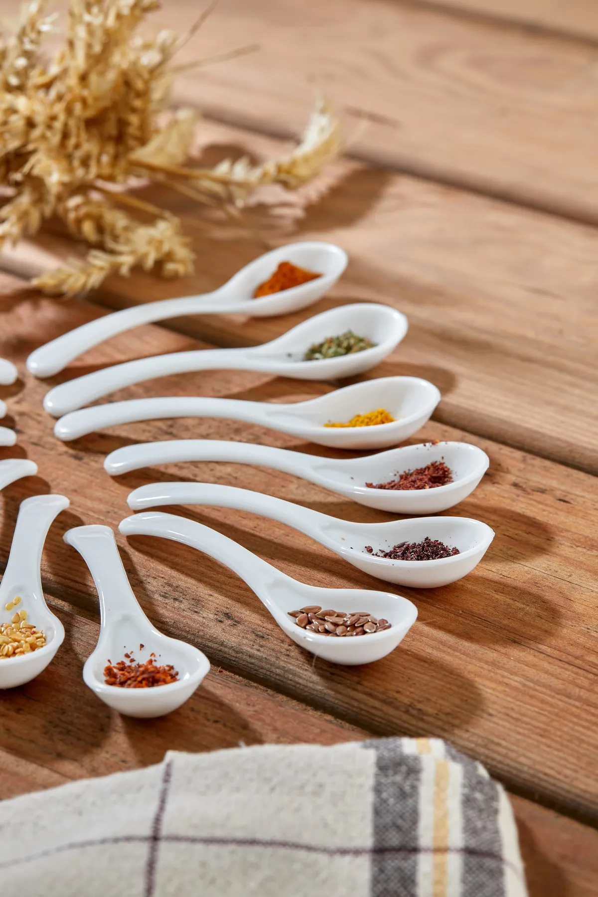 12'li Beyaz Reçel,Bal ve Baharat Kaşığı -(Gıdaya Uygun Plastik Kaşık)