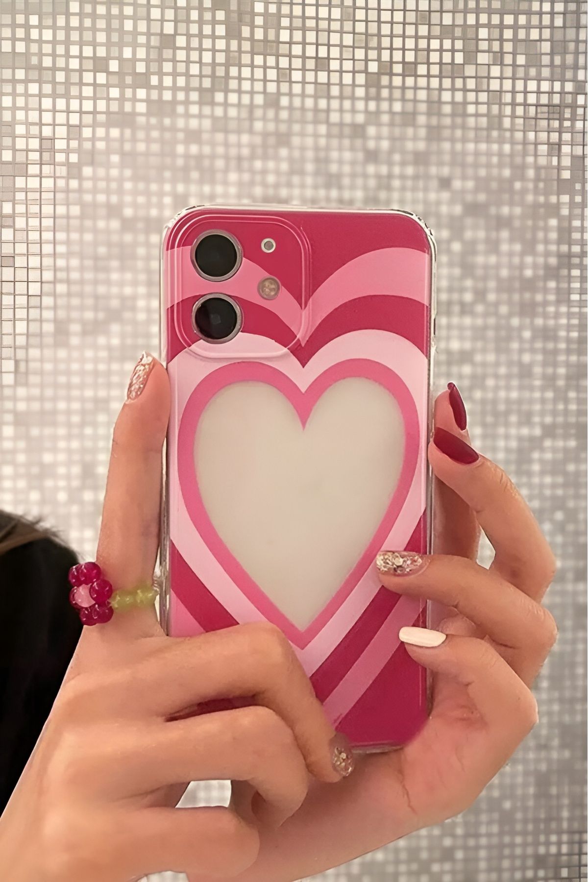 Kalp Desenli Iphone 11 Kılıf
