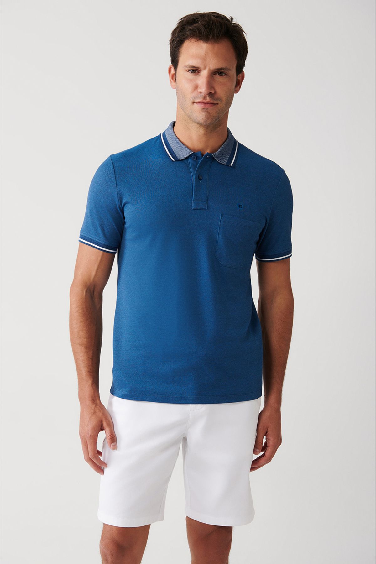 Erkek Indigo Polo Yaka T-shirt Kıvrılmaz Yaka Cepli Regular Fit 2 Düğmeli E001031