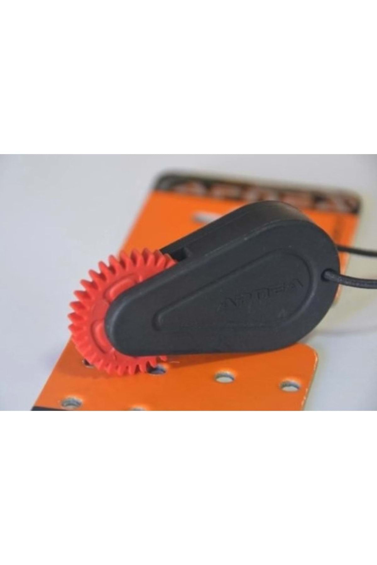 Balık Çağırıcı Shaker Kırmızı Dişli --- --- --- 1ad.