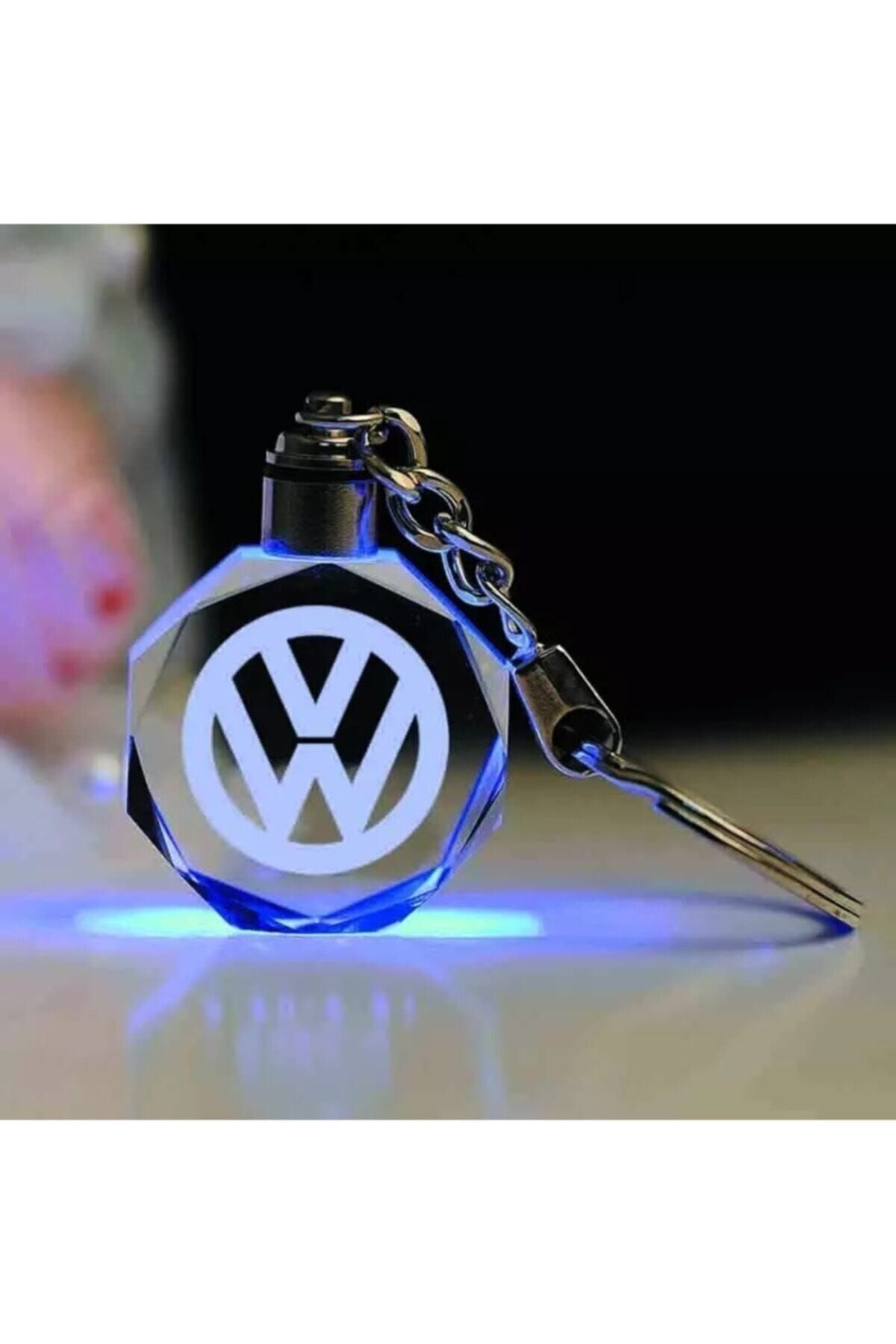 Volkswagen Logolu 7 Renk Yanan Led Işıklı 3d Araba Anahtarlığı Yedek Pil Hediye