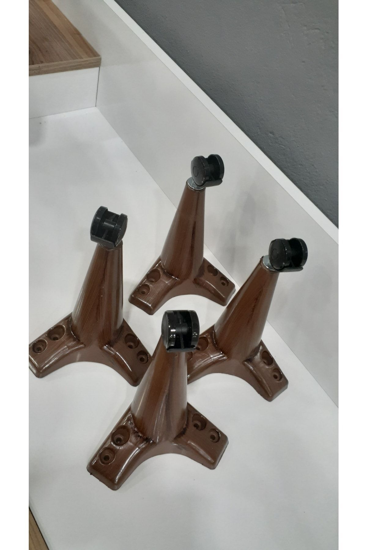 Tekerlekli Sihirli Sehpa Masa Ayağı 360 Derece Dönebilen 20 Cm 4 Adet Ceviz. Vida Hediyeli!!!