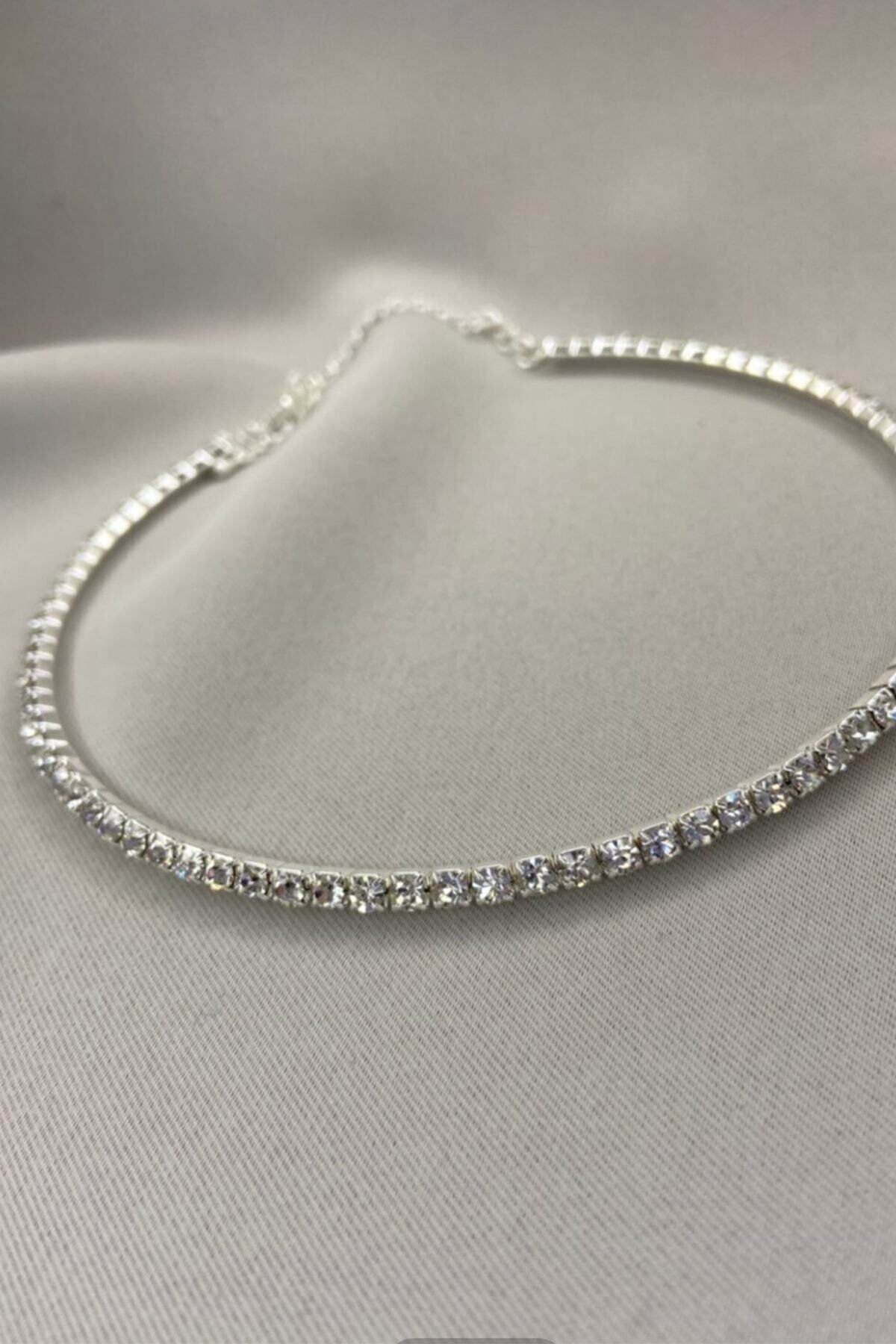 Kadın-su-yolu-choker-kolye