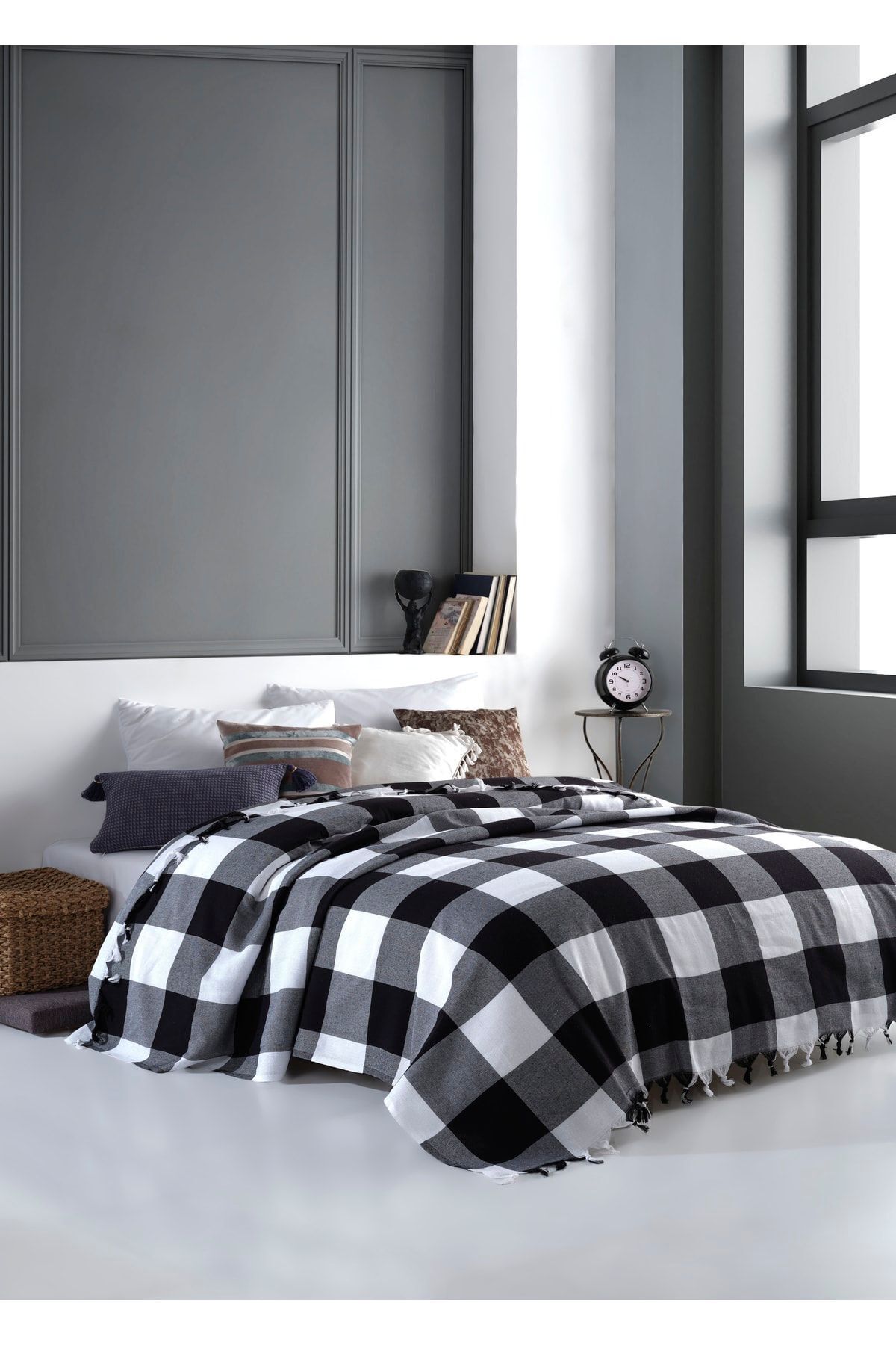 Scotch Siyah-Beyaz Çift Kişilik Pike 200 x 220 cm Koltuk Yatak Kanepe Örtüsü Pamuklu Dokuma