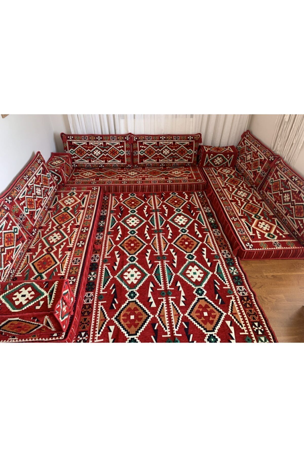 Uğurlu Kırmızı Süngerli Şark Köşe Takımı