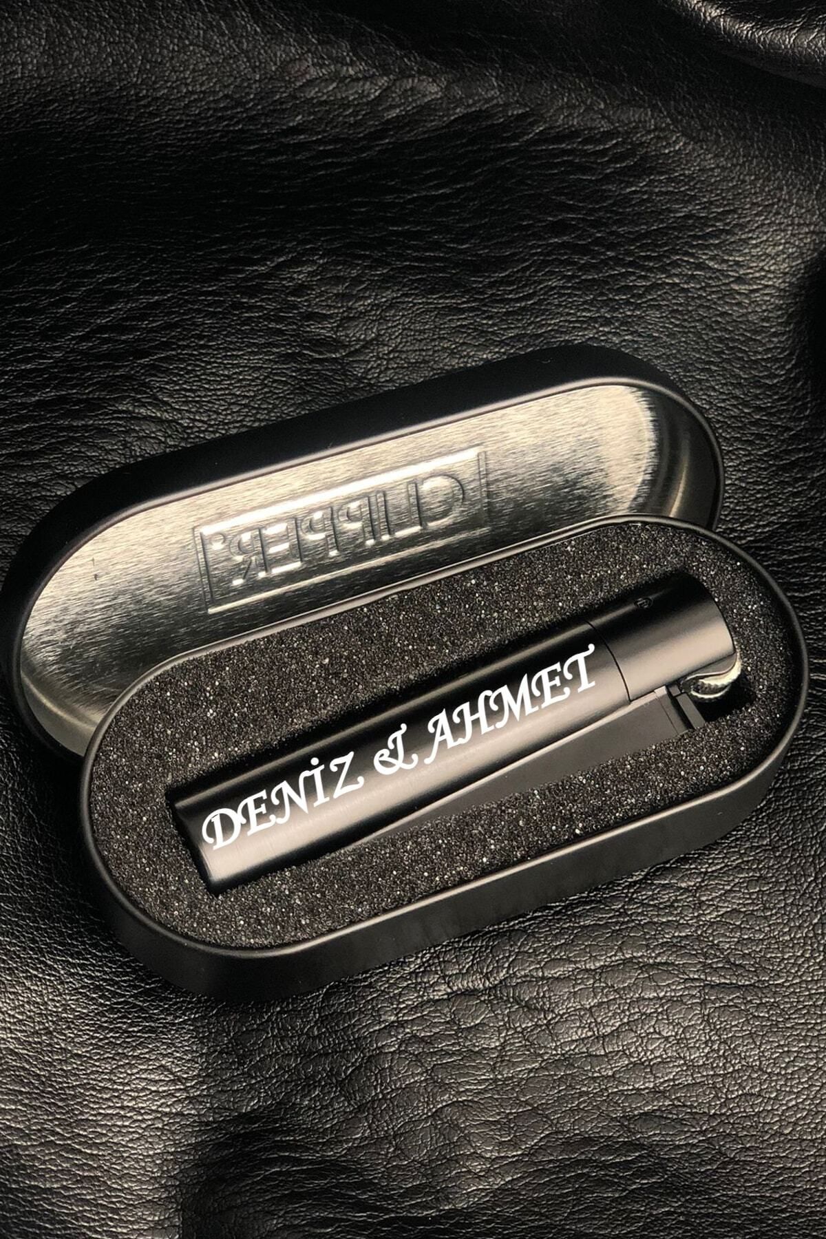 Sevgililer Günü Için Hediyelik Kişiye Özel Isim Baskılı Clipper Siyah Kutulu Metal Çakmak,