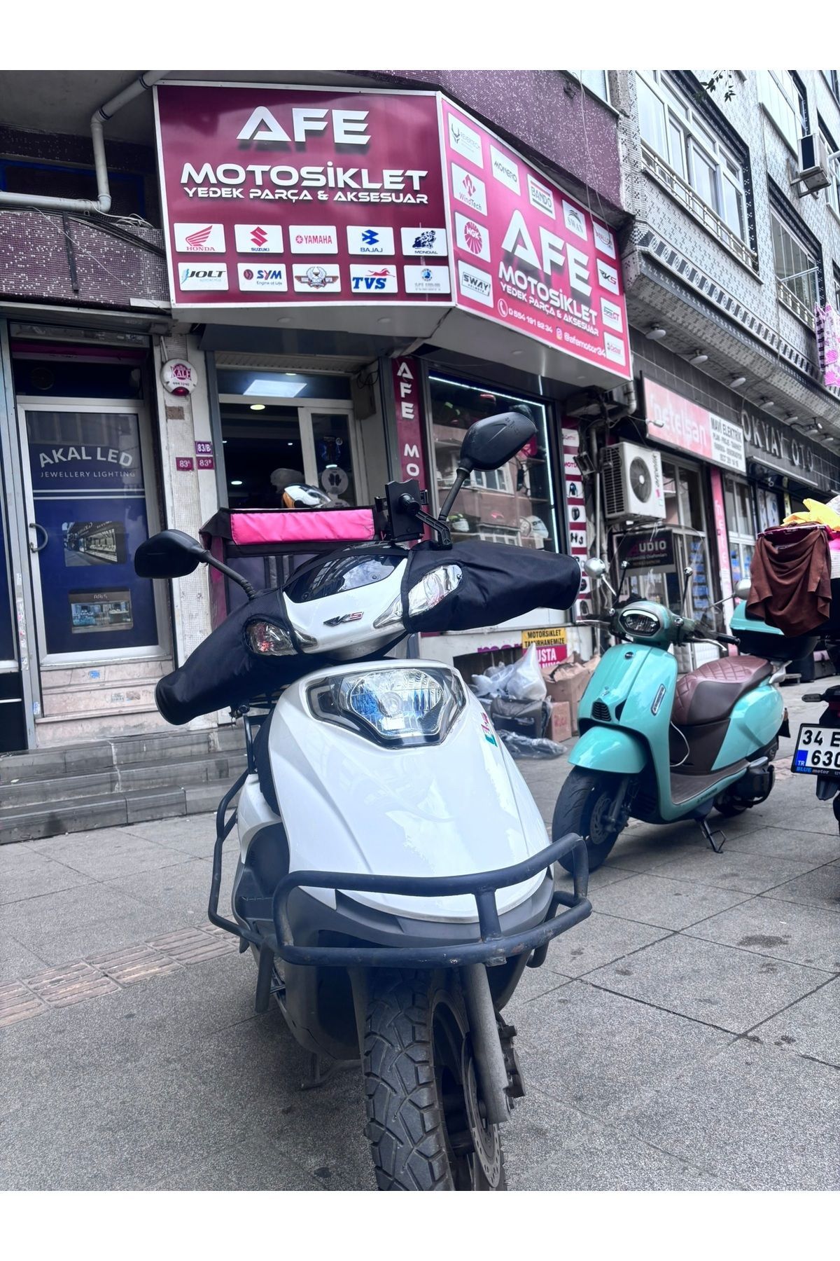 RKS Spontini 110 ve Scooterlar İçin Kışlık Elcik - Su Geçirmez, Rüzgar Koruması, Kaliteli