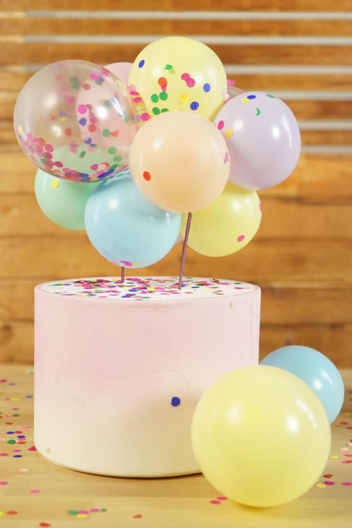 Çok Renkli Makaron Balon Pasta Süsü