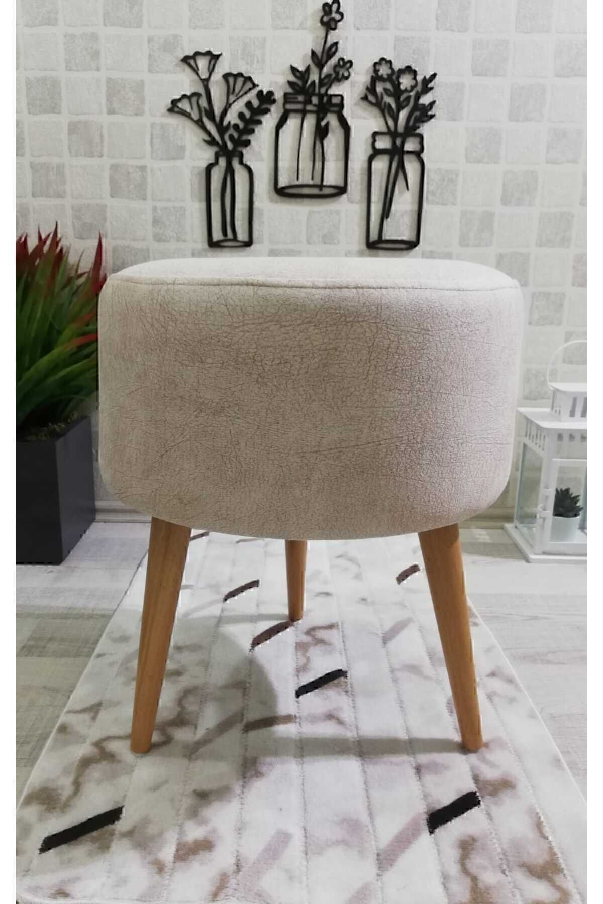 Yüksek Ayaklı Dekoratif Puf