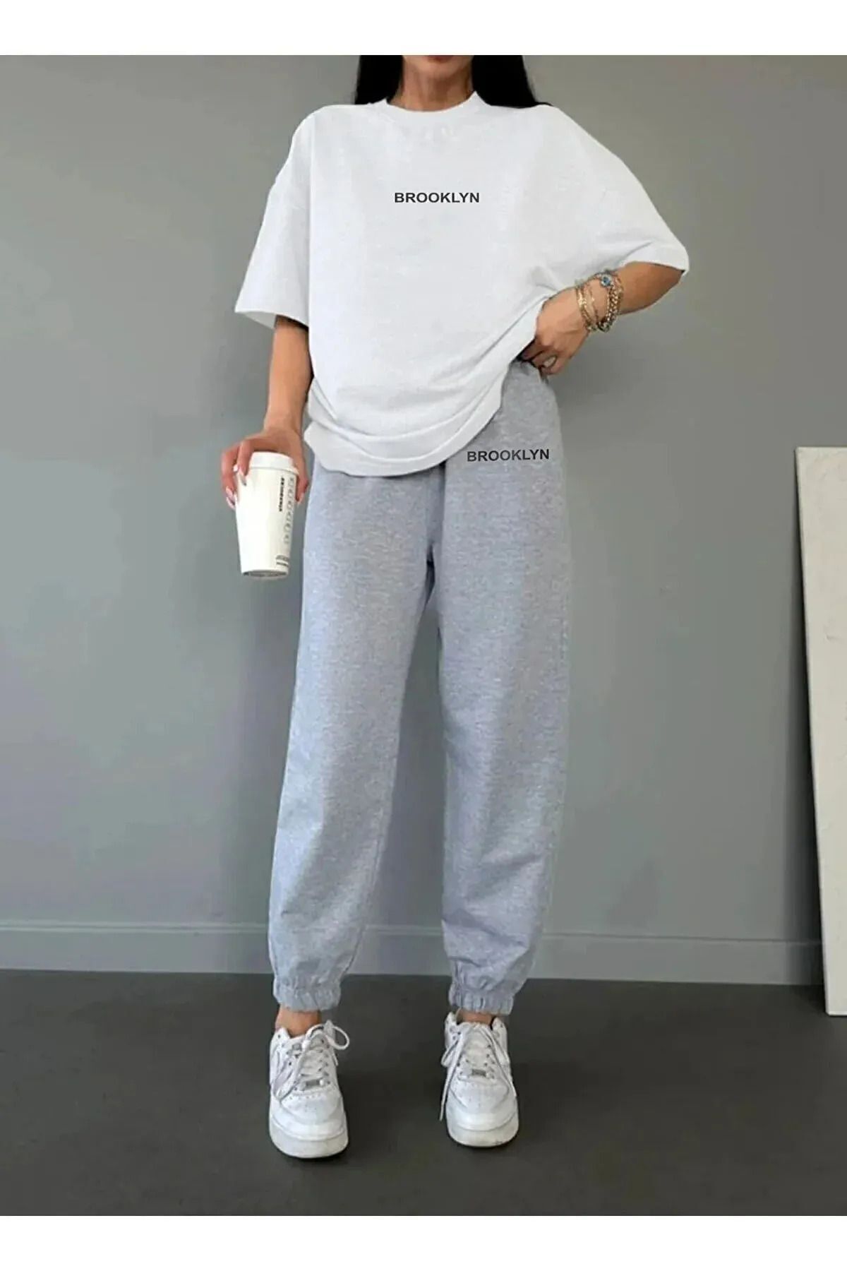 Sevimli Kedi T-Shirt Eşofman Altı Jogger - Siyah Alt Üst Eşofman Takımı Bisiklet Yaka