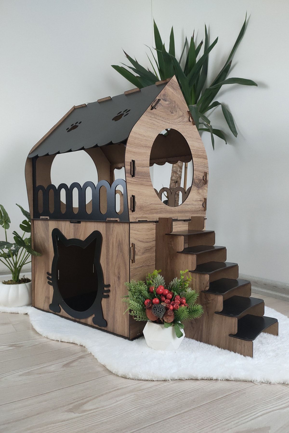 Kedi Evi Teraslı Dekoratif Kedi Evi