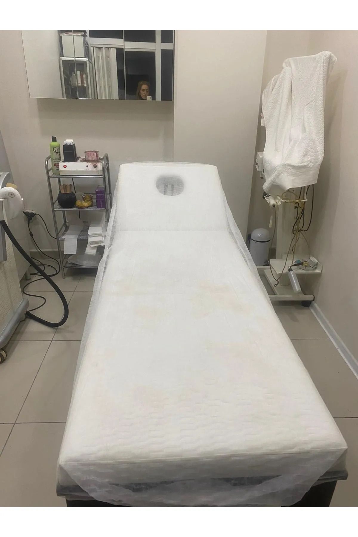 Tek Kullanımlık Çift Lastikli Sedye Sedye Örtüsü 300 Adet 80x240 Cm