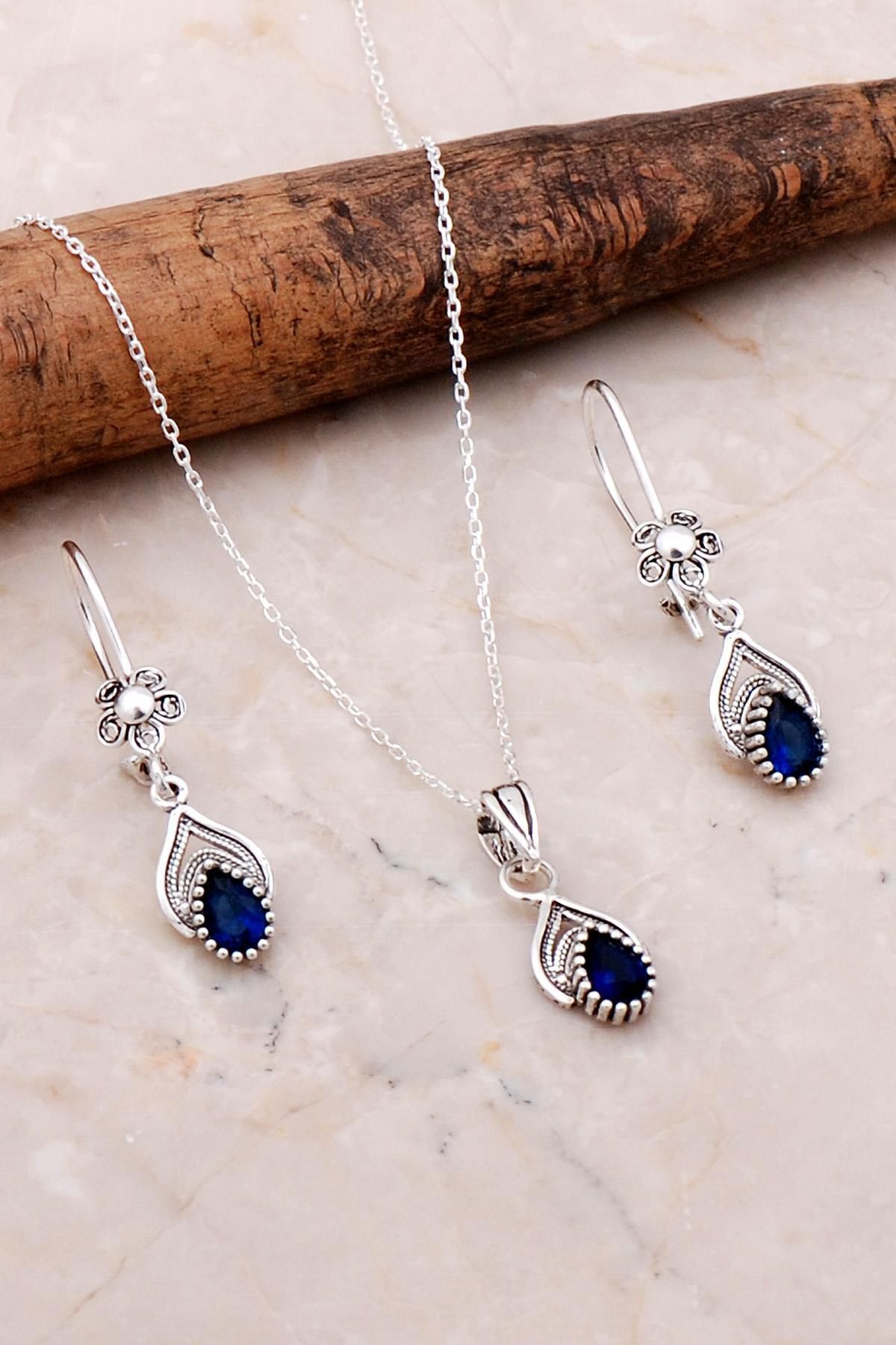 Telkari Işlemeli Gümüş Elişi Safir Set 2194