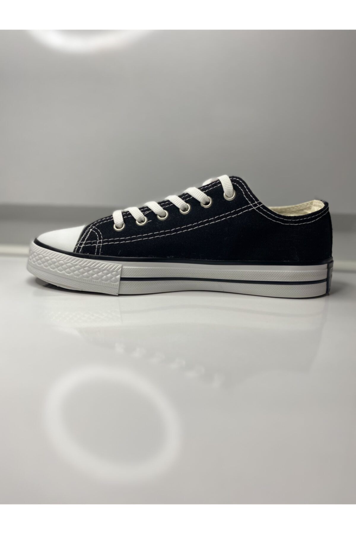 Siyah Sneaker Star