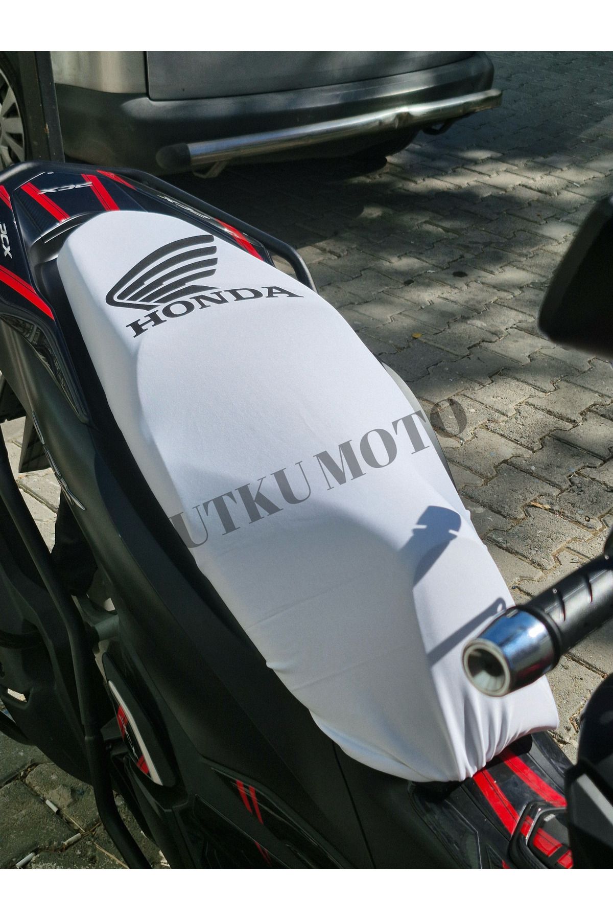 PCX TÜM YILLARA UYUMLU KOLTUK KILIFI BEYAZ