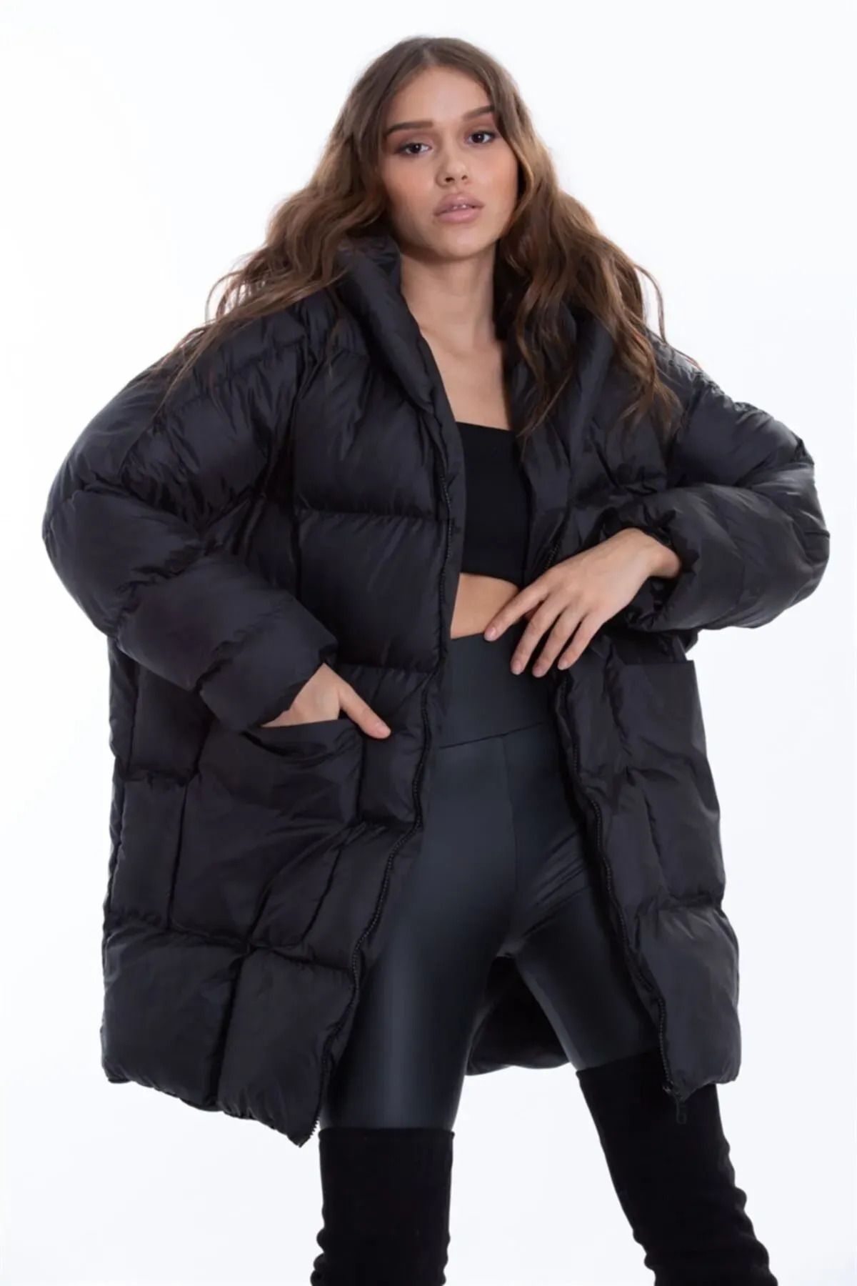Yarasa Model Kapüşonlu Oversize Şişme Kadın Mont Siyah