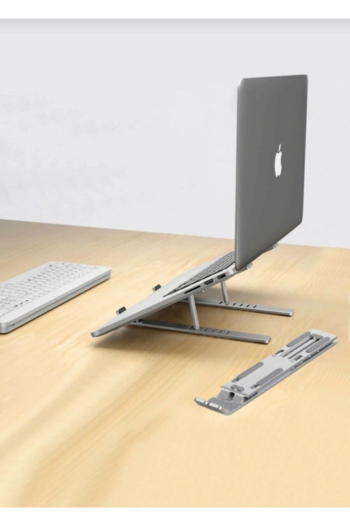 Plastik Beyaz Ve Siyah Renk Ayarlı Laptop Macbook Notebook Güncel