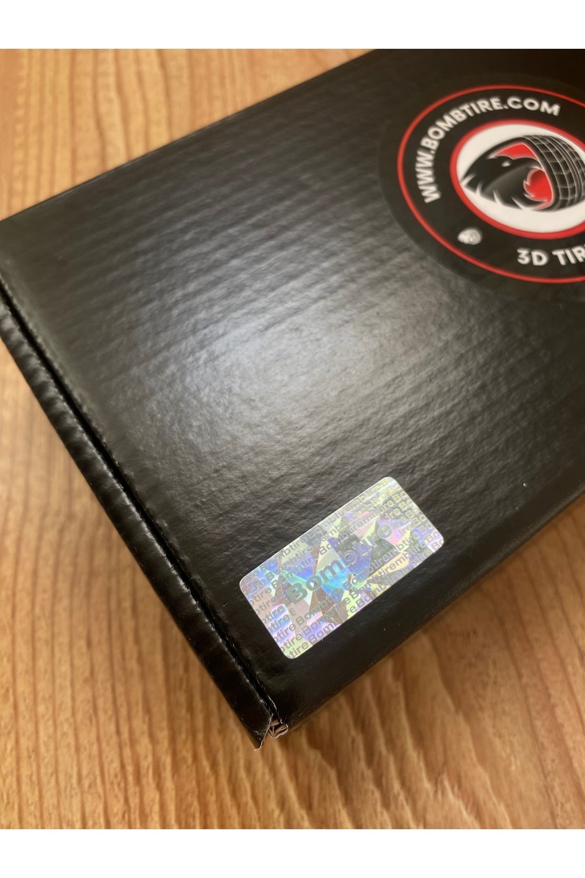 Hankook | Lastik Yazısı Yıkanabilir Oto Lastik Stickerı Arması 4 Adet