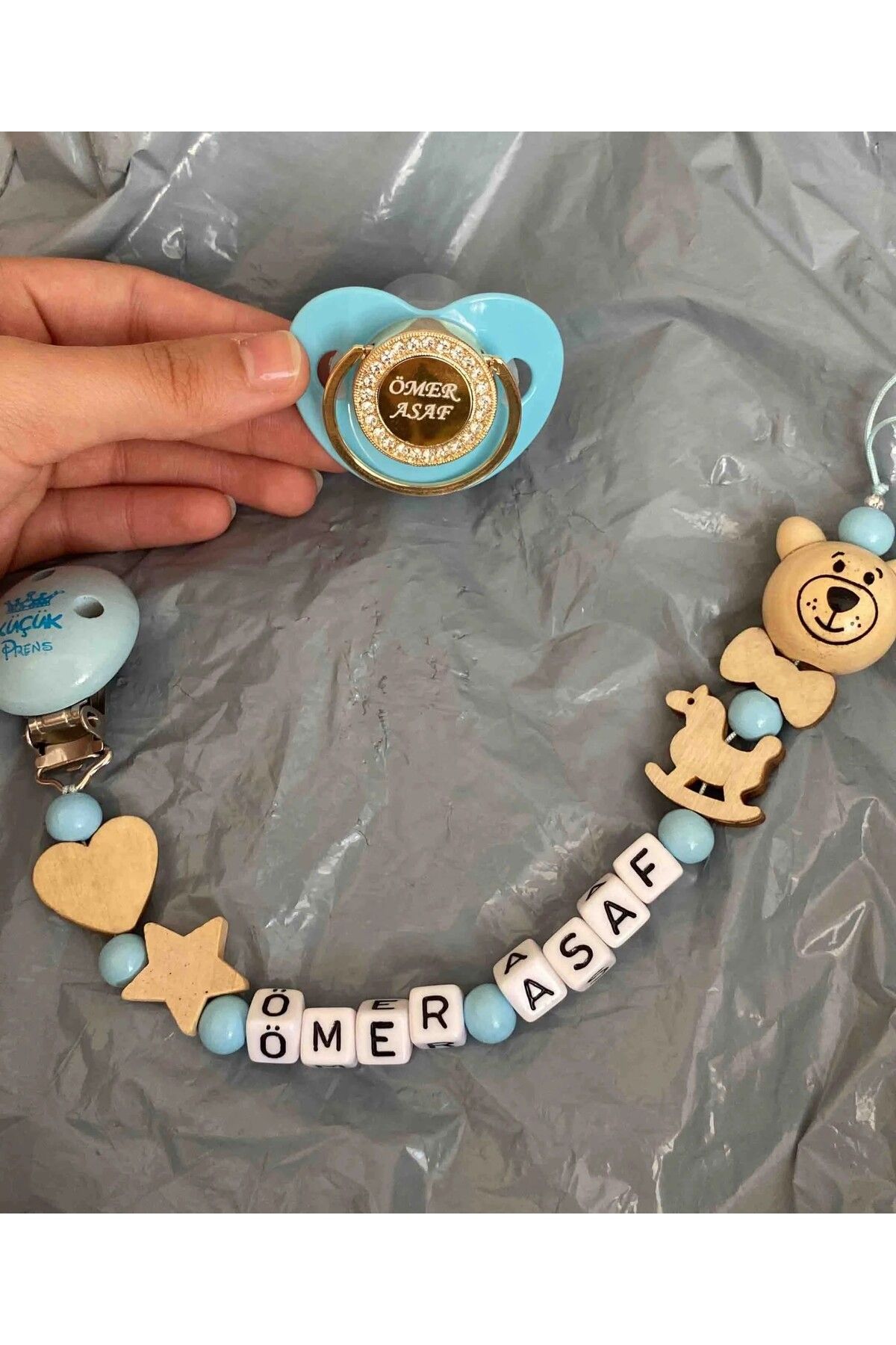 Isimli Pembe Taşlı Bebek Emzik Zinciri Ve Silikon Damaklı Emzik Seti (0-6 AY) Tysysh0022