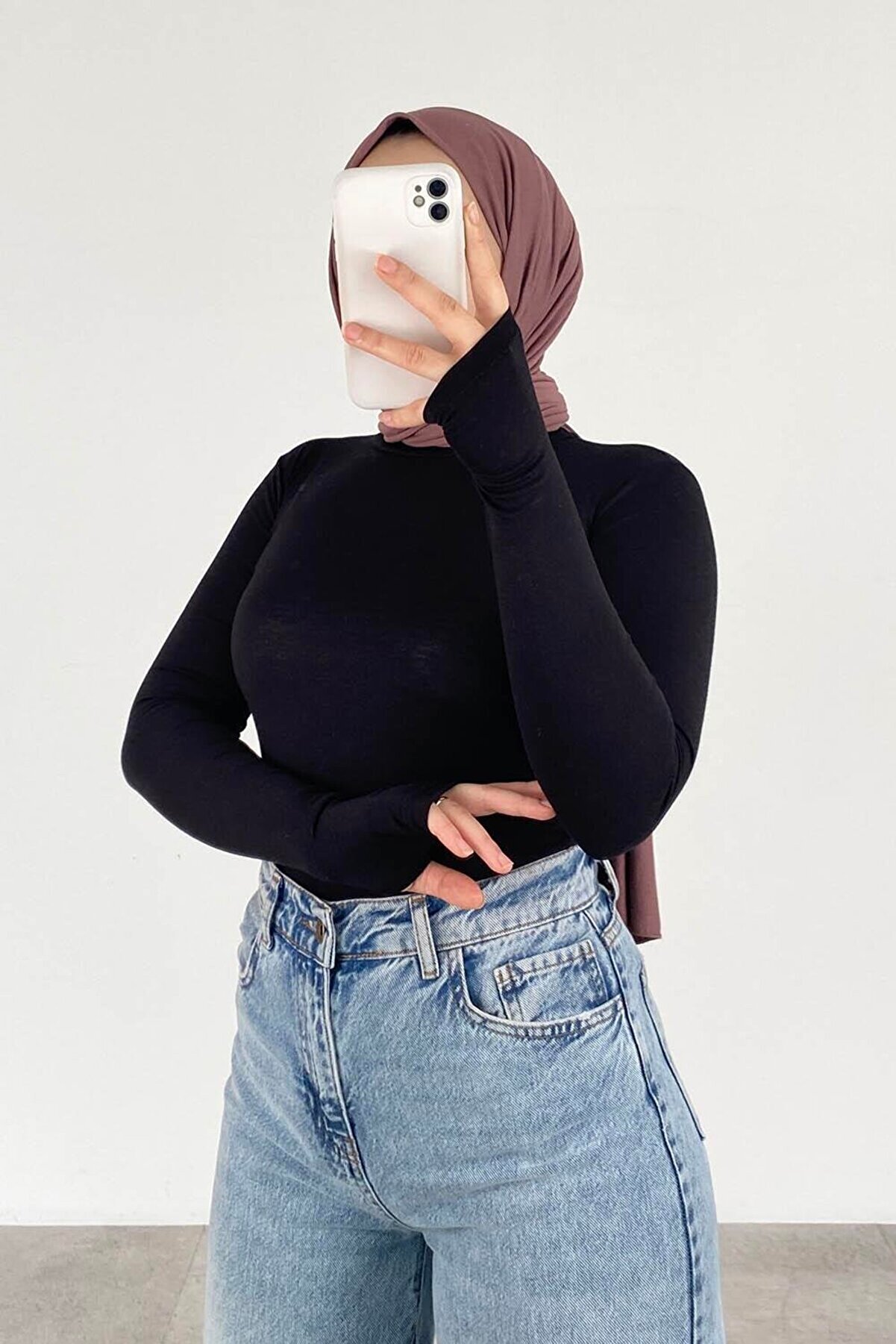 Eldiven Detaylı Body Siyah