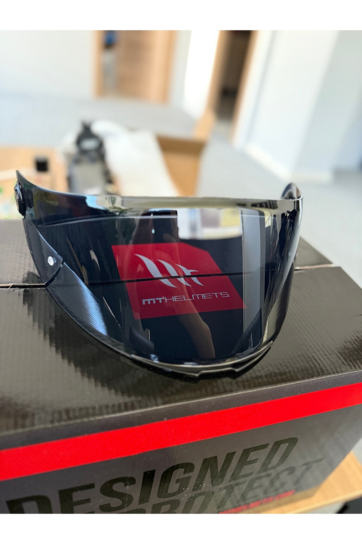 V14B MT Kask Camı Siyah - Targo S ve Revenge 2S Uyumlu - Siyah Vizör