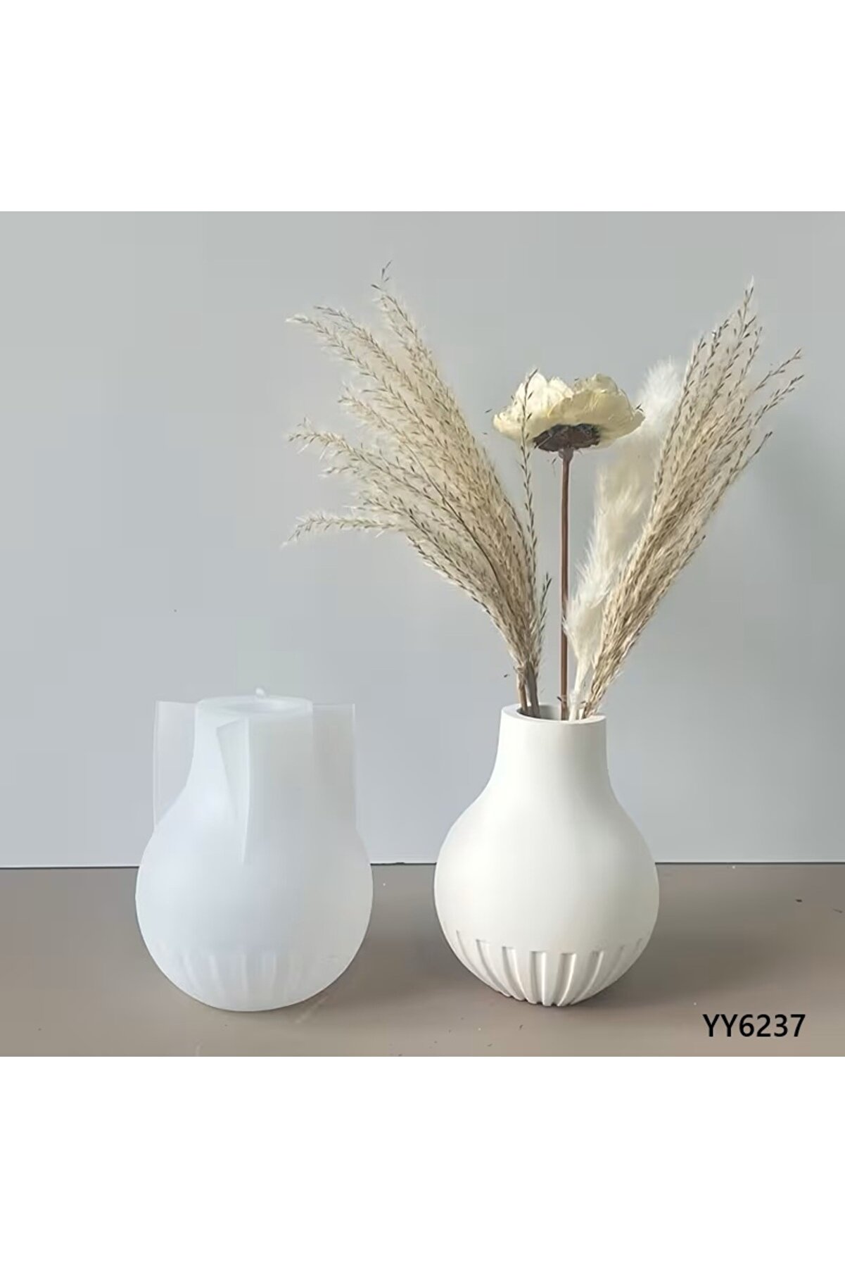 YARIM ÇİZGİLİ AMPUL VAZO SİLİKON KALIP