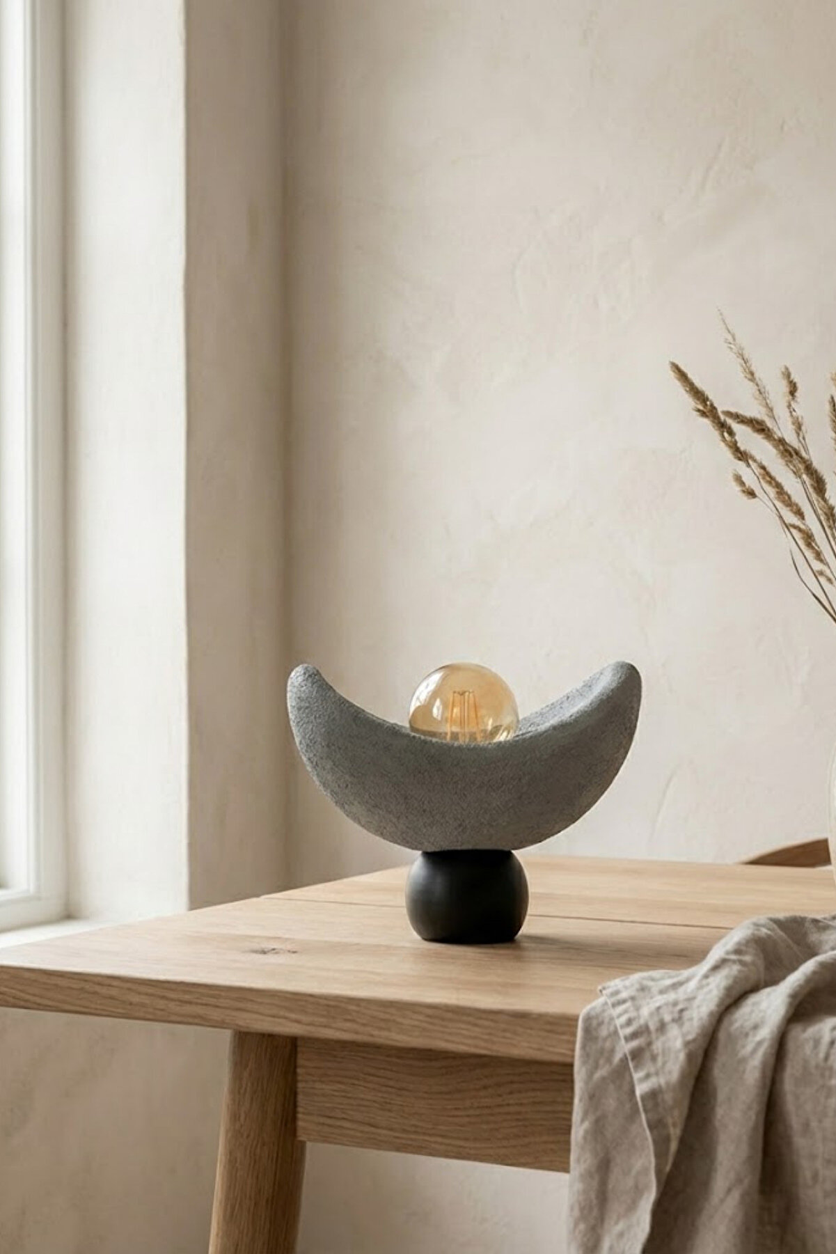 Luna Tasarım Masa Lambası Gri Siyah Detaylı Abajur Loş Amber Işık, Rustik Ampul Hediyeli 20 x 37 cm