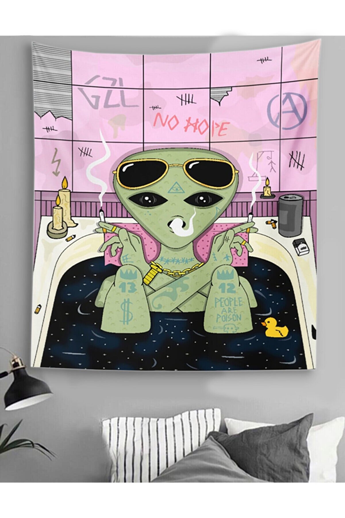 Uzaylı Model Duvar Örtüsü / Duvar Halısı Tapestry