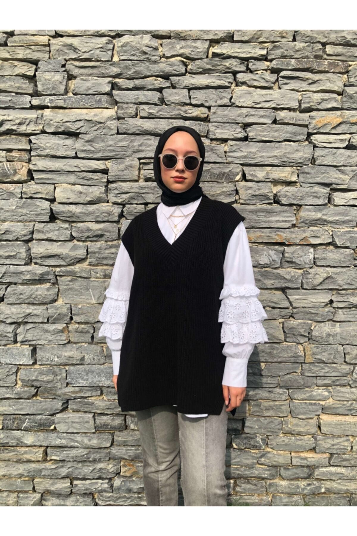 Kadın Siyah V Yaka Oversize Yırtmaçlı Tesettür Süveter