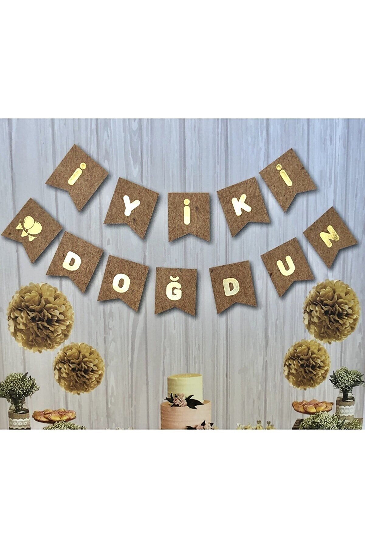 Kraft Karton Üzeri Gold Altın Sarısı Yaldızlı Iyiki Doğdun Yazılı Doğum Günü Partisi Yazı Banner Süs