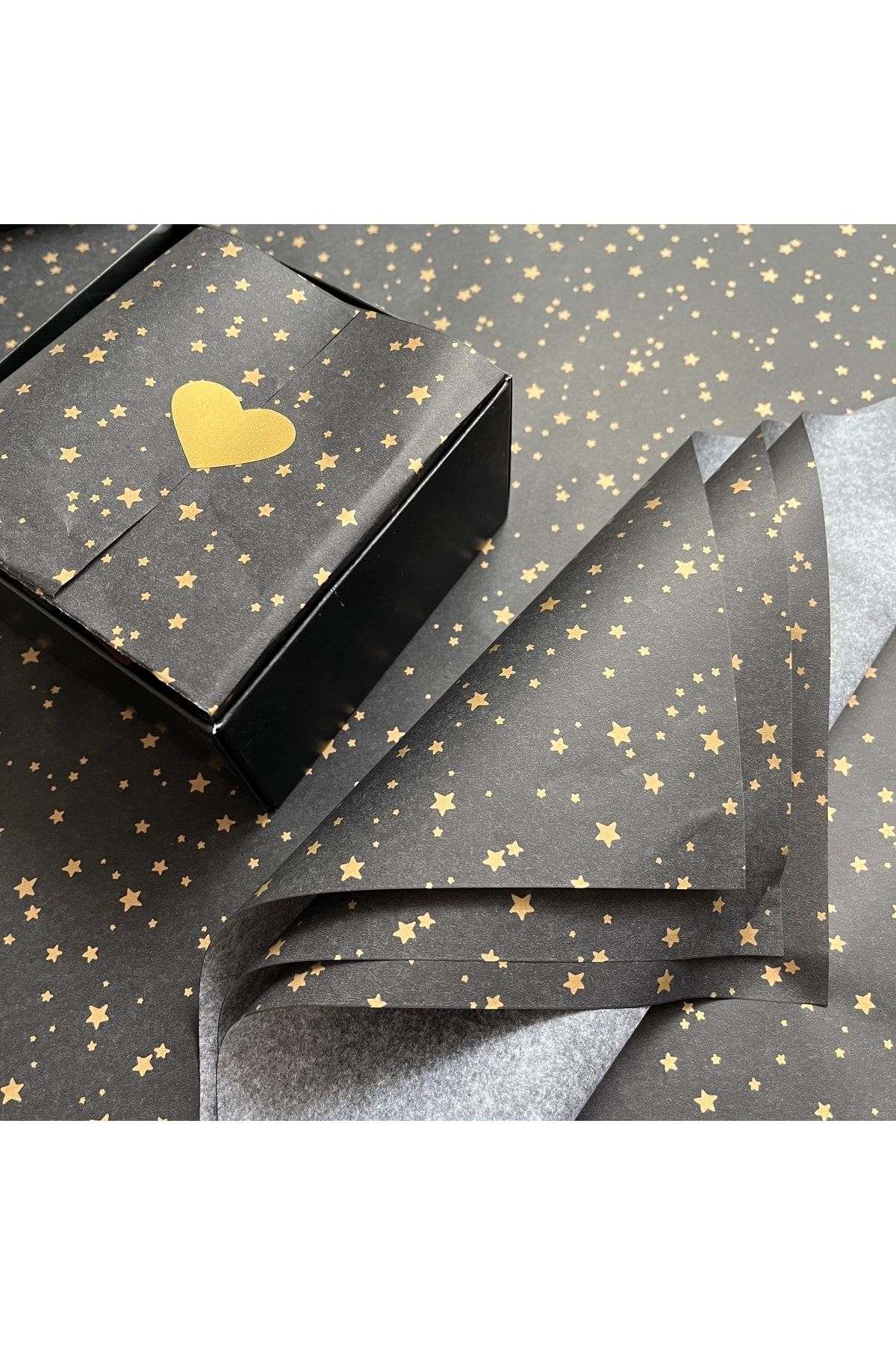 Gold Yıldız Desenli Pelur Kağıdı/siyah Pelur50x70 Cm 10’lu
