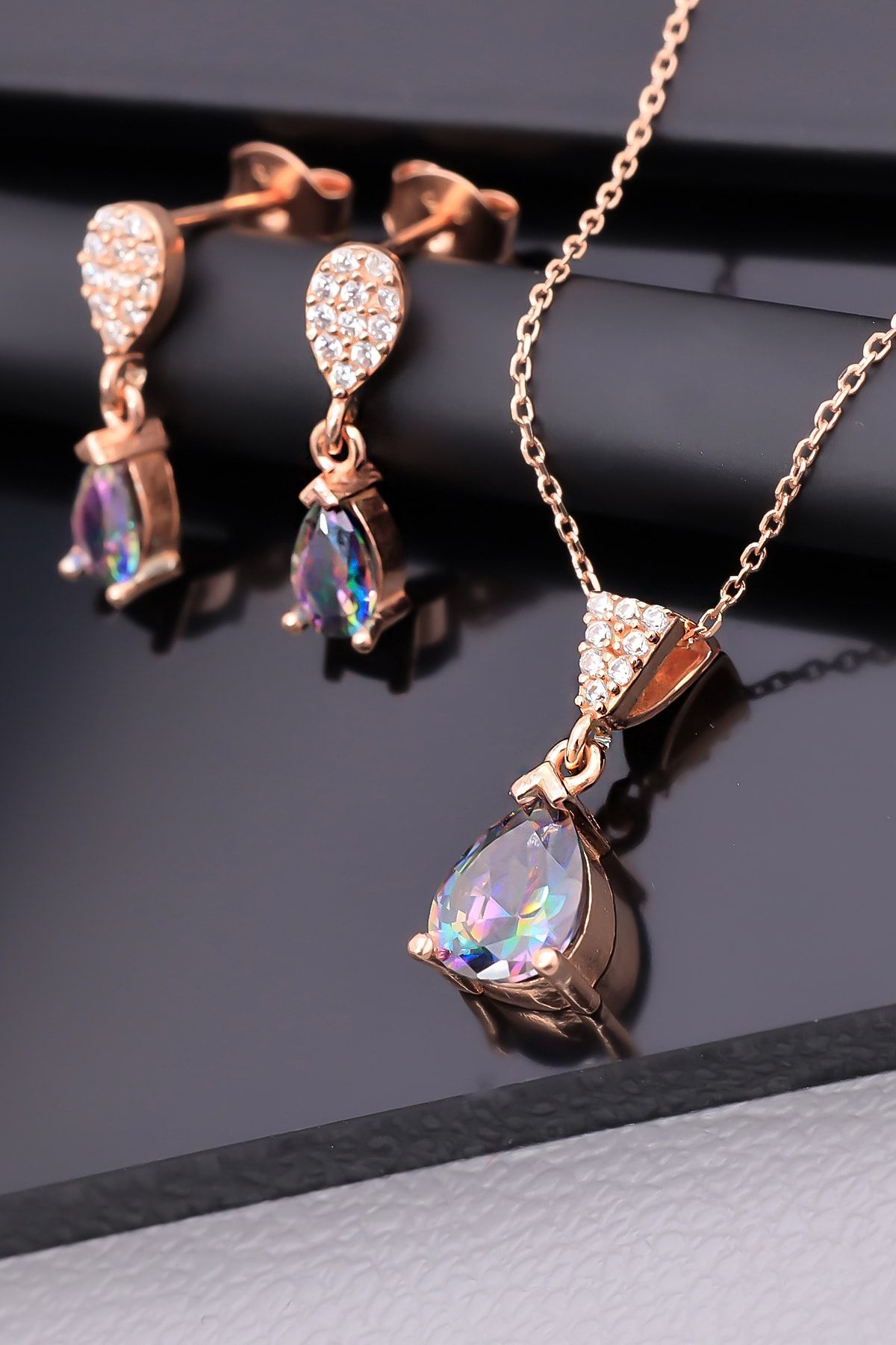 925 Ayar Gümüş Mistik Topaz Taşlı Damla Kolye Küpe Set
